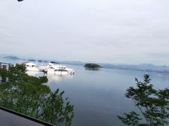 -千岛湖希尔顿休闲艇俱乐部