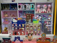 -泡泡玛特POPMART(合生汇店)