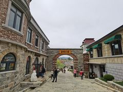 -清风小镇闯关东影视基地