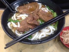 -丽虹云南过桥米线(兴工街店)