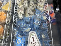 -正飞鲜奶(吐鲁番路店)