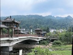 -老唐三下锅 ·张家界地标美食(溪布街店)
