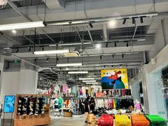 -多抓鱼循环商店(虹桥天地店)