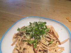 -山城外·非遗酸菜鱼(新都汇融店)