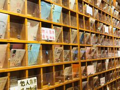 -猫的天空之城概念书店(印象城购物中心店)