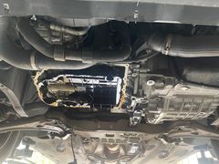 -鑫鹏浩汽车服务有限公司(荔海春城店)