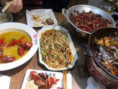 -叶派龙虾•招牌香辣蟹·海鲜(中海国际店)