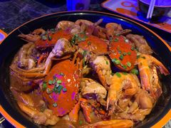 -胖哥俩肉蟹煲(长沙高铁吾悦广场店)