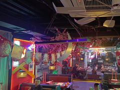 -路边边.炒菜烧烤.音乐餐厅(良乡长虹店)