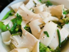 跷脚黄喉-全牛匠·乐山跷脚牛肉(新中关店)