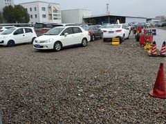 -康新公路(地铁站)