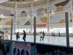 -冠军冰场CHAMPION RINK(百联又一城店)
