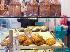 -BONBON BAKERY