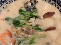 极品鱼头皇-山外山菜馆(玉泉路店)