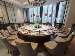 -泓历皇朝酒店(东亭店)