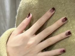 -悦指间美甲美睫