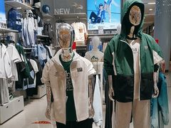 -南京商厦