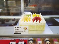 鲜果四季蛋糕-BreadTalk面包新语·烘焙蛋糕(金光华广场店)