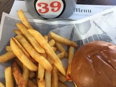 -Ribs & Burgers The Rocks