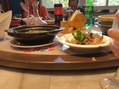 -百姓食府(秦虹路店)