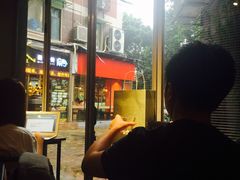 -来回·咖啡(天河南店)
