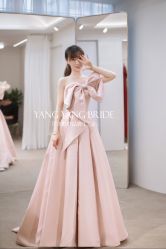 -洋洋婚纱品牌集合店