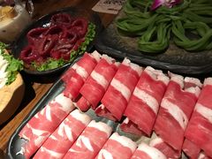 -老牌坊云南鱼豆花火锅(爱建店)