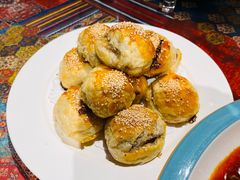 -乡村馕坑肉·烧烤·新疆菜·本地人更爱吃(阿勒泰首店)