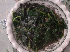 -黄山阿拉酒店(黄山风景区换乘中心店)