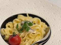 蘑菇蒜香柠檬奶油意大利面-燃扒房Steakhouse(皇庭店)