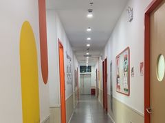 -昂立青少儿成长中心(宝山万达校区)