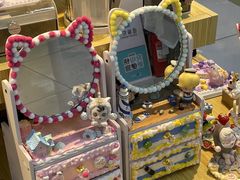 -郑在DIY·潮玩银饰绘画手作(中央大道旗舰店)