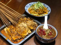 -老兰家传统烧烤炒菜泡馍(小南门店)