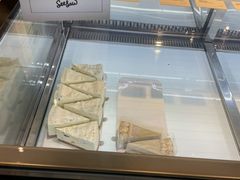 开心果什锦酸奶慕斯-Seesaw Coffee(环贸iapm店)