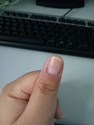 -进巍美甲美睫店