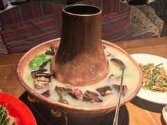 -雀舞云南菜(天津天河城购物中心店)