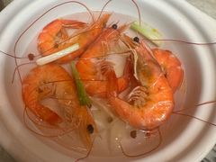 -浅深(世茂滨江精品店)