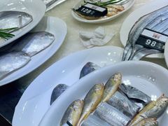 -汉通东林海鲜大酒店(鼓楼孝闻街店)