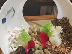 -九孔·筒骨莲藕汤锅(大明宫万达店)