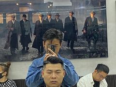 -鸿通城购物中心