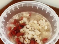 酒酿红豆薏米羹-炖物24章·顺时轻养茶(杭州大厦店)