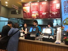 -The Habit Burger Grill 哈比特汉堡(爱琴海店)