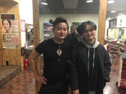 -镁连社·美联社