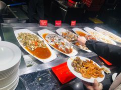 -四海一家自助餐(益田假日广场店)