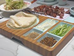 -乔家小院•非遗驴肉•本地小海鲜(滨河路店)