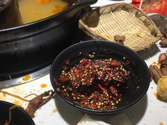 -钢管厂五区小郡肝串串香(奥克斯广场锦城万达店)