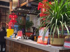 -亿诣蝎府炸酱面羊蝎子火锅(酷车小镇店)