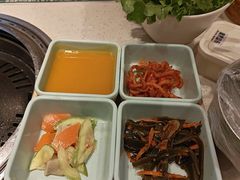 -韩香福烤肉庄园(华夏路店)