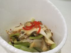 -南郊宾馆·风味自助餐厅·山东十六地市特色菜
