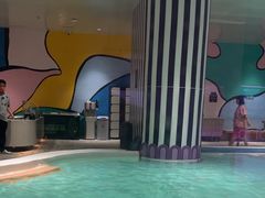 -涨巢·潮玩水疗局